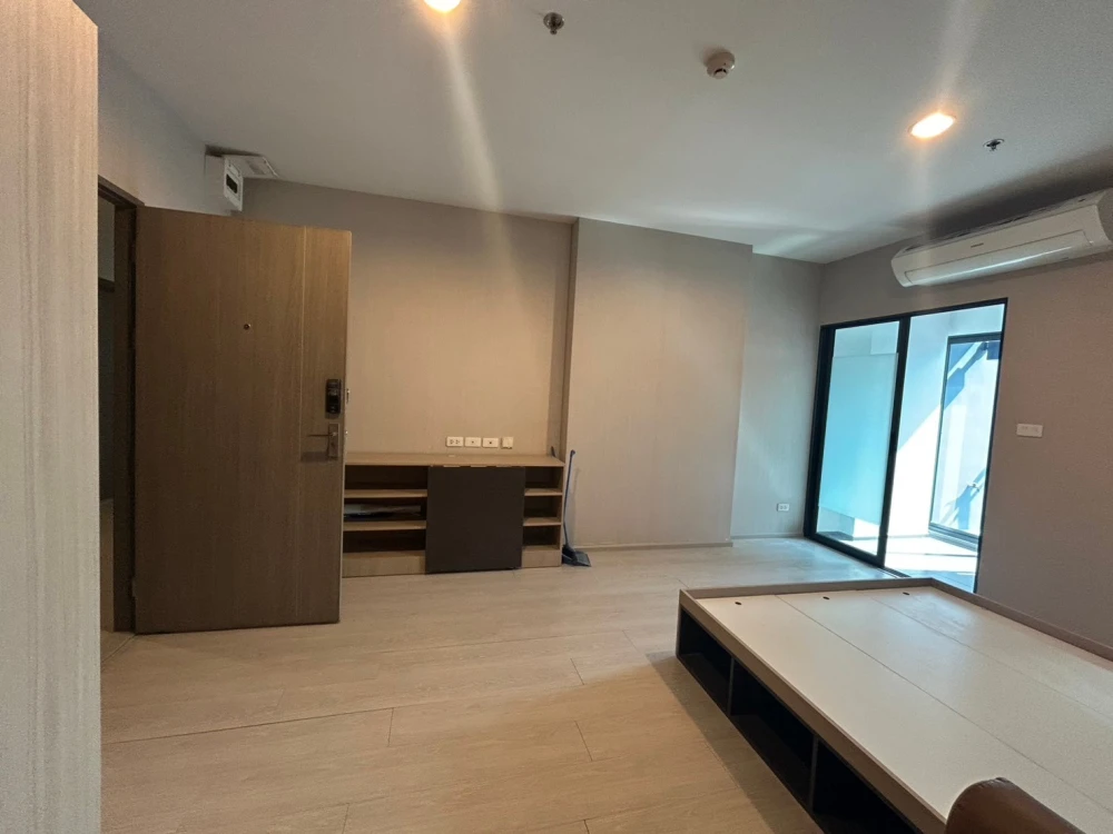 For sale IDEO Sukhumvit 115 Studio room, 8th floor, comes with a special price. You shouldn't miss it.