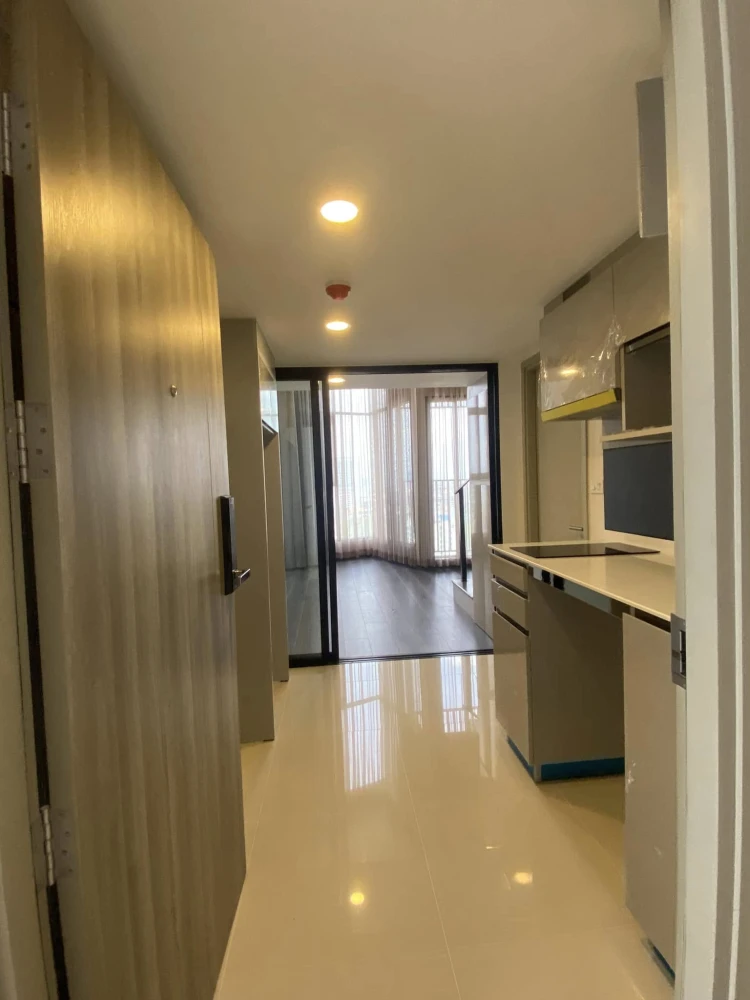 For sale Knightsbridge Space Ratchayothin, ready to move in, complete here, just come with yourself and move in.