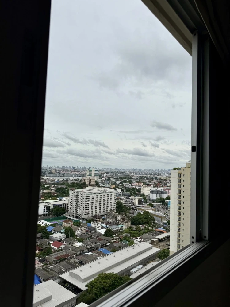 For sale Lumpini Condo Town Ramintra - Nawamin, ready to move in, complete here, come and reserve quickly, don't miss out.