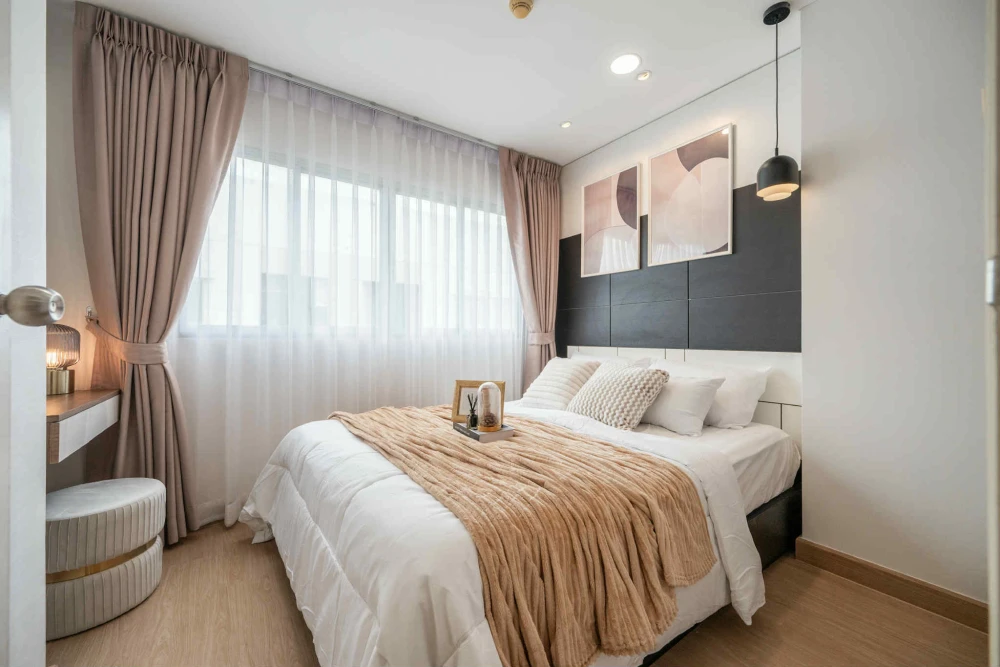 For sale Lumpini Condotown Nida-Serithai ห้องกั้นแยกเป็นสัดส่วน โทนขาวสบายตา ราคาสบายกระเป๋า ซื้อเลย