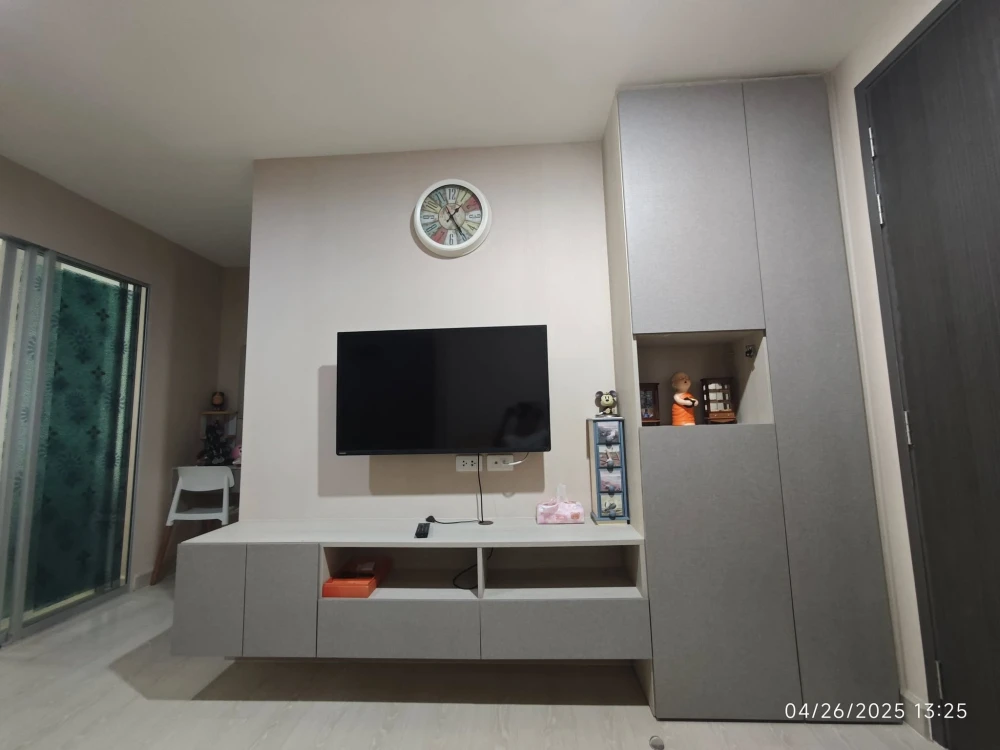 For sale Niche id Sukhumvit 113, separate rooms, perfectly divided into zones, come and own it today.