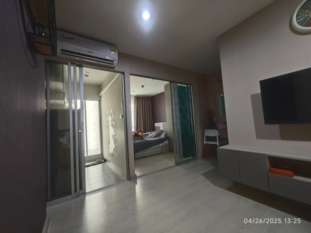 For sale Niche id Sukhumvit 113, separate rooms, perfectly divided into zones, come and own it today.