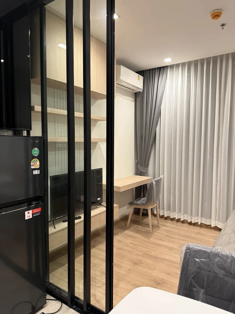 For sale or rent Noble Around Ari 1 bedroom 1 bathroom 36th floor, good view, come and own it today, don't delay.