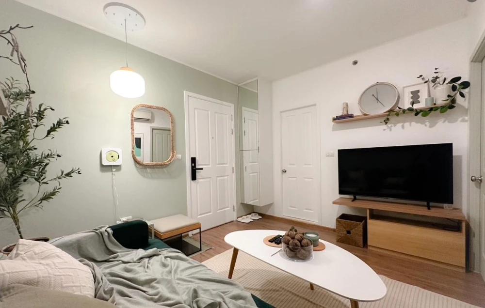 For sale or rent U Delight @ Bangson Station Nice decorated room ready facilities Hurry up and move.