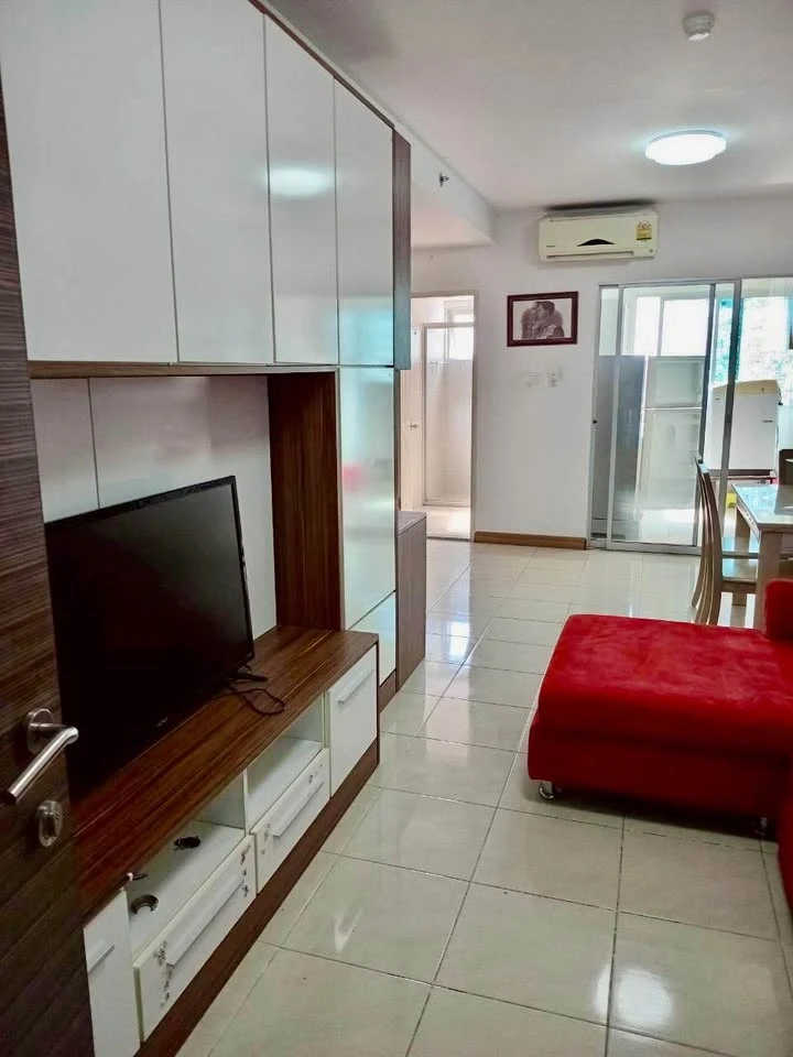 For sale rent Condo Supalai Park Tiwanon ห้องกว้างขวาง มาพร้อมพื้นที่ใชสอยจุใจ บอกเลยว่าห้ามพลาด