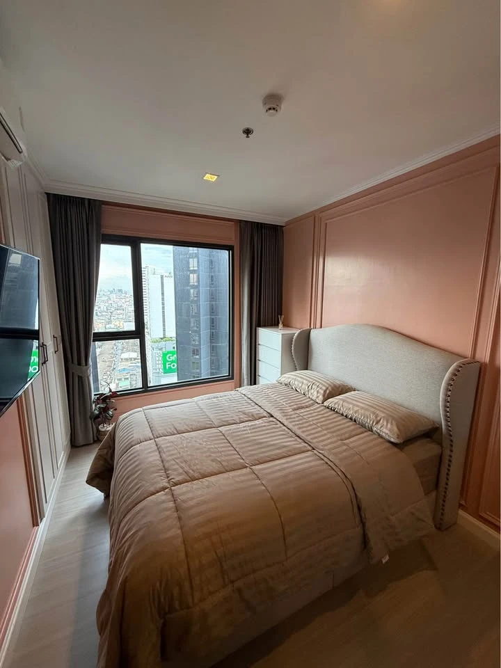 For sale rent Life Asoke Rama 9, ready to move in, complete facilities, hurry and book now.