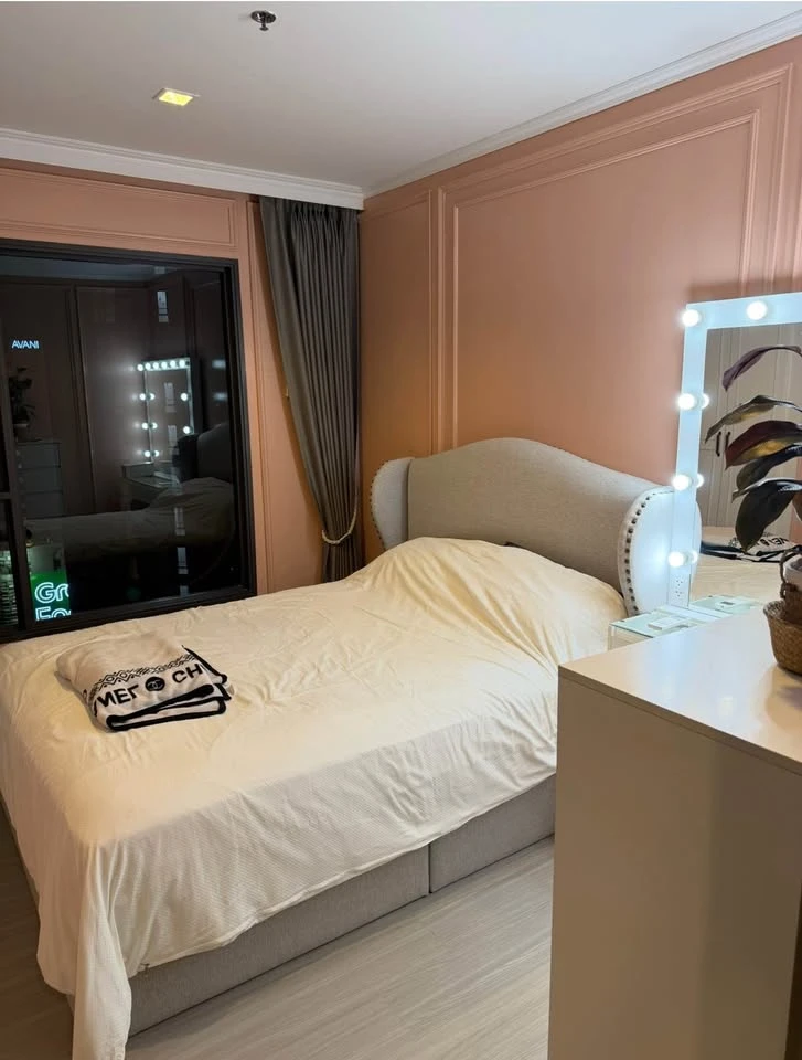For sale rent Life Asoke Rama 9, ready to move in, complete facilities, hurry and book now.
