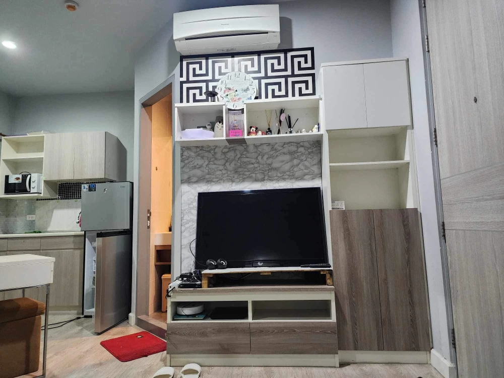 For sale rent Zelle Salaya, a large room, lots of usable space, convenient and complete here, just come with your belongings and move in.