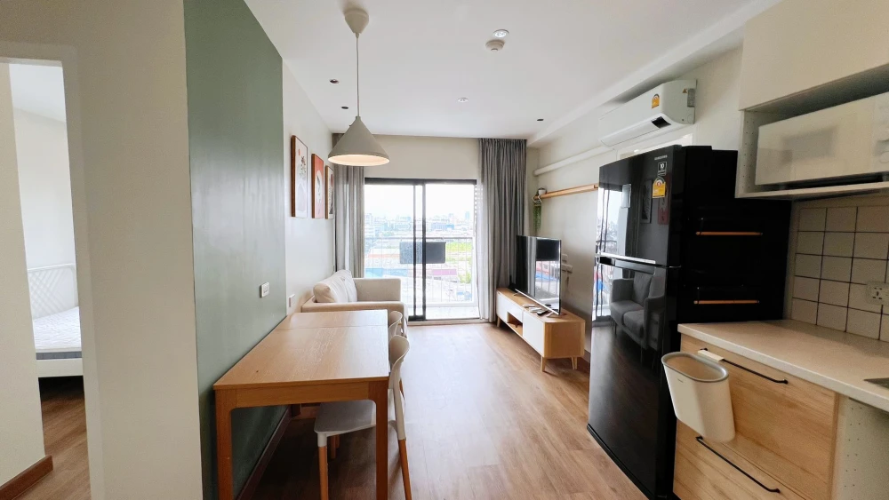 For sale or rent: A-Space Asoke-Ratchada condo. Spacious rooms with ample living space. Book yours now! Don't miss out!