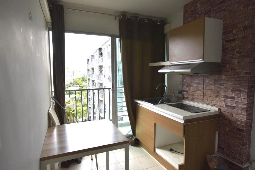 For sale The Niche ID Bangkhae, Building B, 7th floor, garden and swimming pool view, most beautiful in the project, good price, buy now.