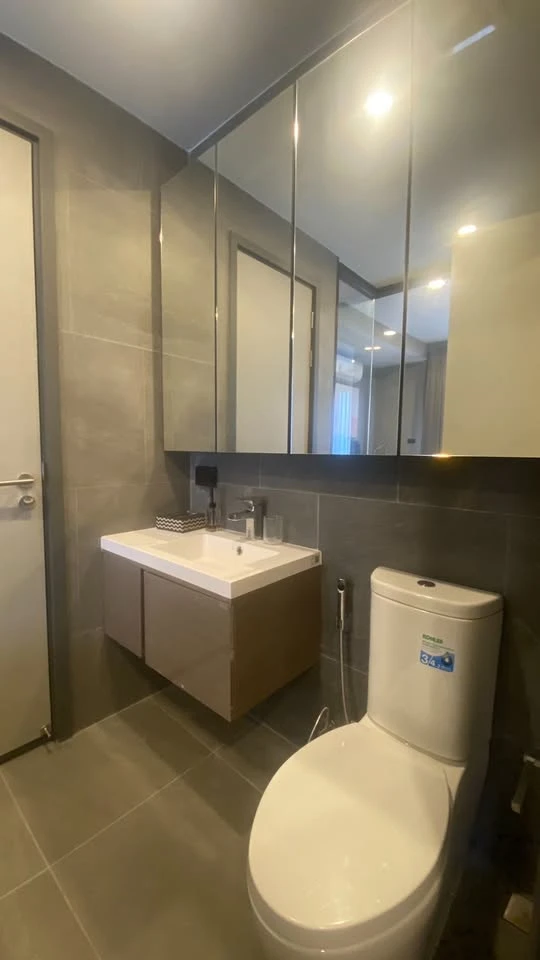 For sale The Teak Ratchada 19, furnished room, ready to move in, complete in one place, if you don't reserve, you'll regret it later.