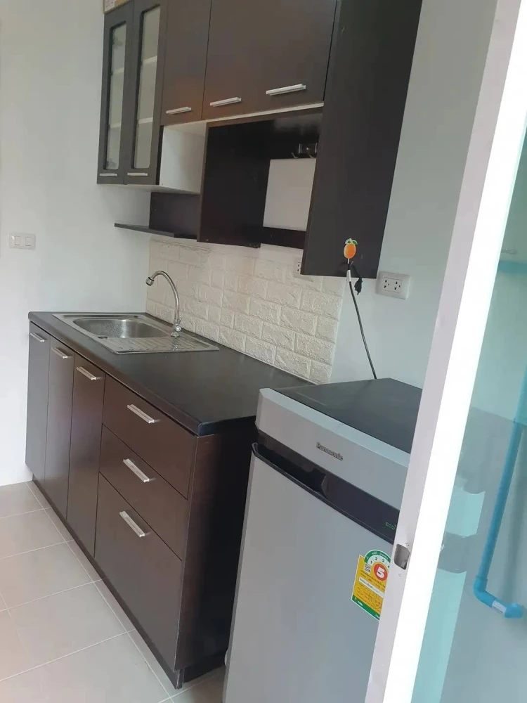 For sale UNIO Charan 3, studio room, 5th floor, good location, not exposed to sunlight, very good price, buy now, don't miss out.