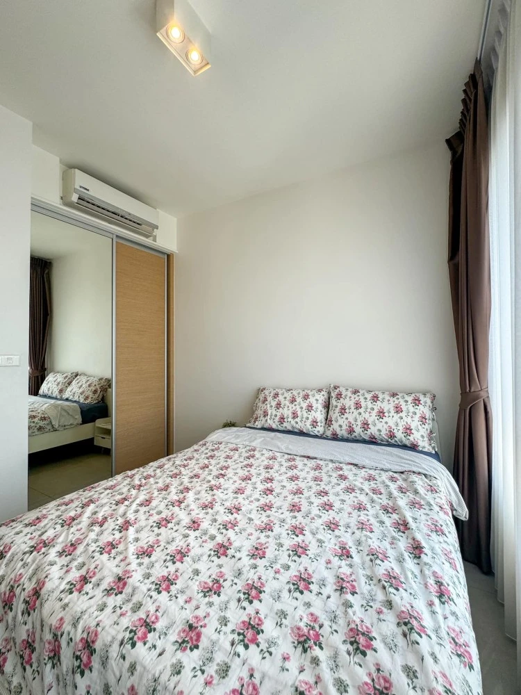 For sale Condo The Loft Ekkamai, ready to move in, great usable space, if you don't book, you'll regret it later, I'm telling you.