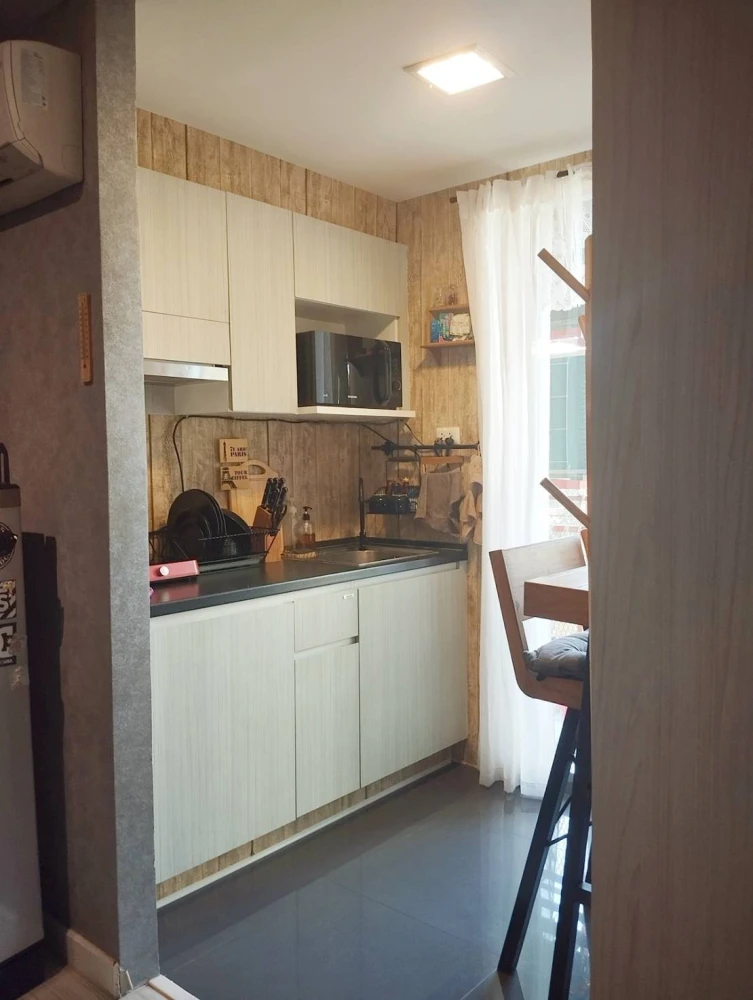For sale/rent C-Style Condo ห้องชั้น 4 วิวสระ ติดวอลเปเปอร์อย่างดี อย่ารอช้า เป็นเจ้าของเลยย