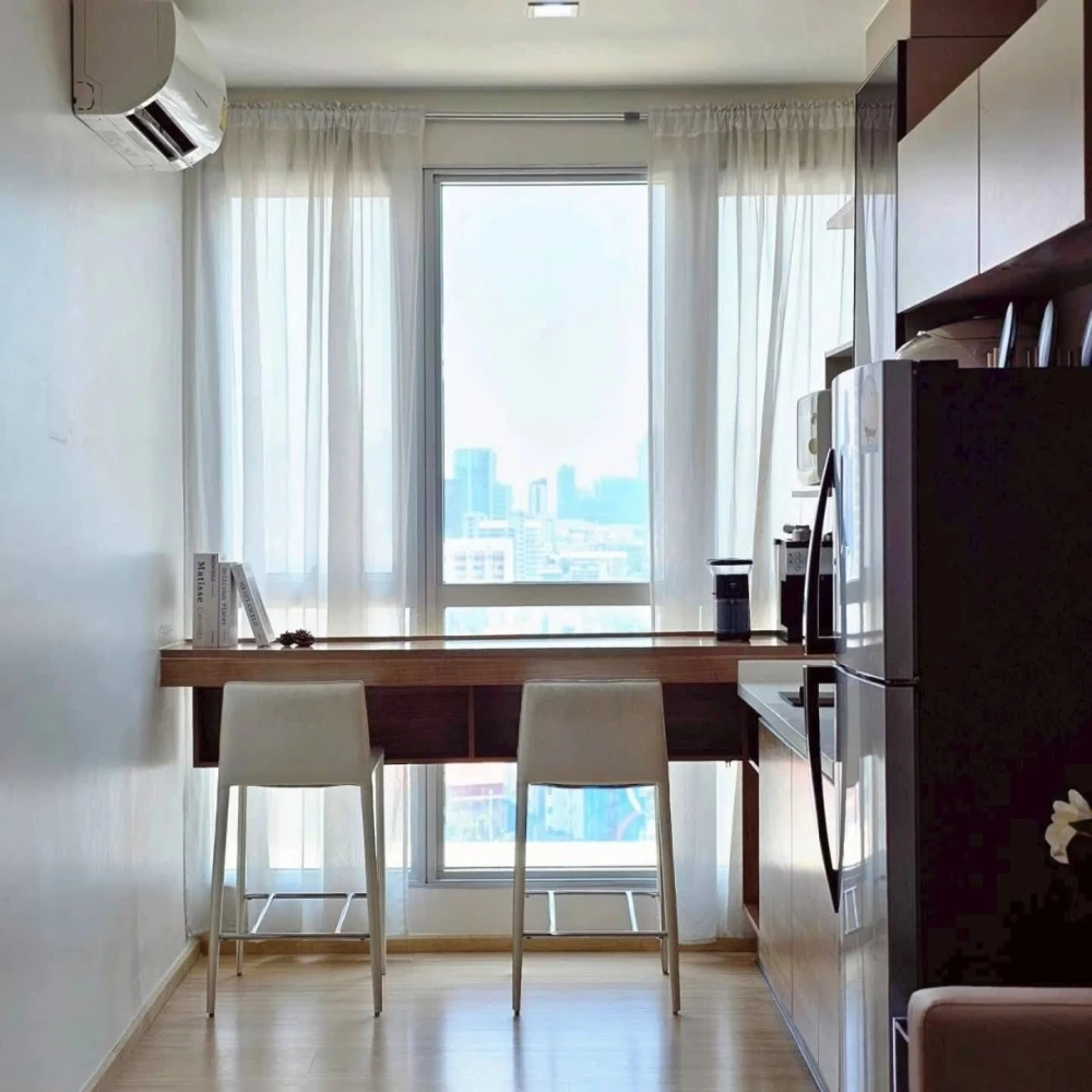 FOR RENT Rhythm Sukhumvit 50. Spacious rooms with ample living space. Book yours today! Don't miss out!
