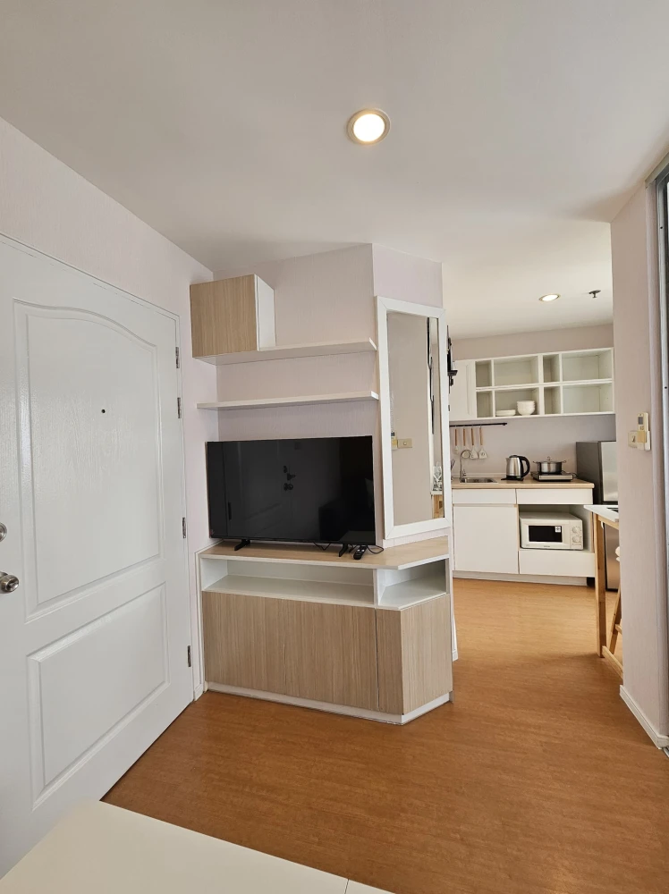 Lumpini Condotown North Pattaya Sukhumvit ห้องพร้อมอยู่ เฟอร์พร้อม ชั้นสูง วิวเมือง จองเลย