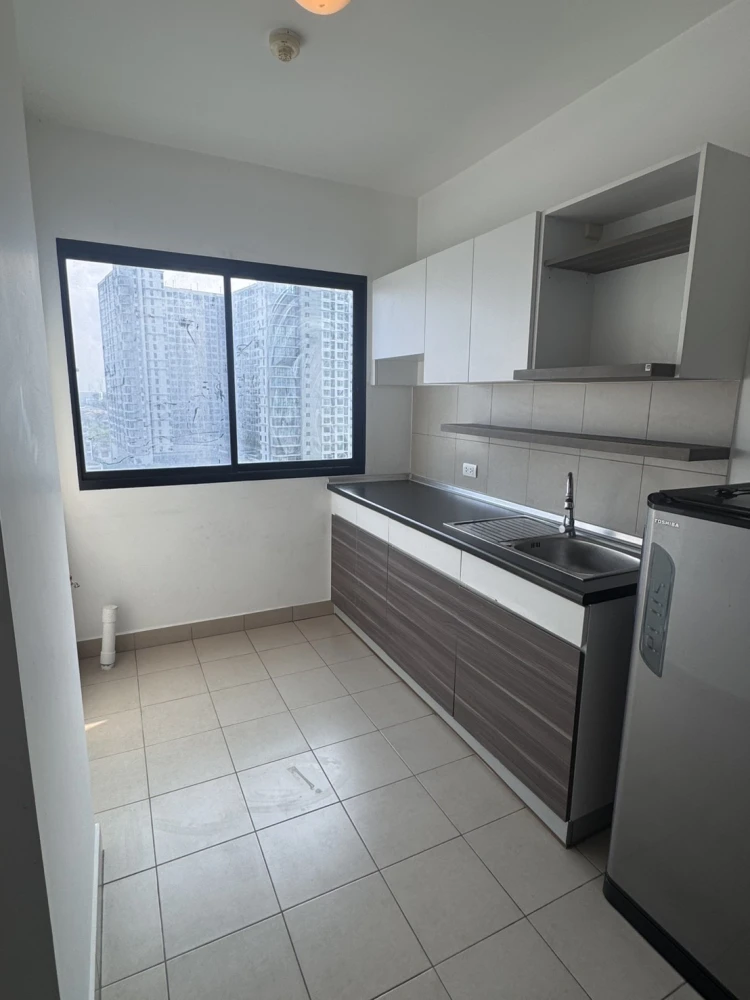 Supalai Loft Chaengwatthana ให้เช่า ห้องใหญ่ ราคาไม่แรง เฟอร์ครบ เครื่องใช้ไฟฟ้าพร้อม อย่ารอช้า