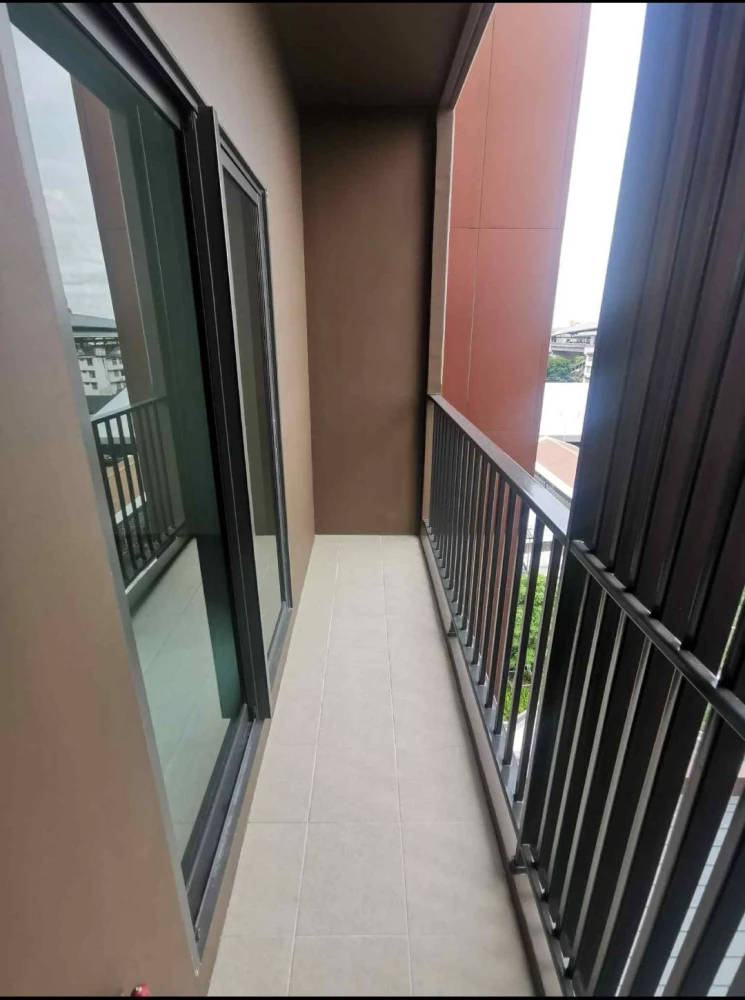 The Parkland Phetkasem 56 ห้องพร้อมอยู่ เฟอร์พร้อม รีบจองเลย!!!
