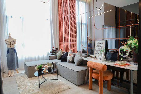 Condo for sale, Origin Plug & Play E22 Station, 18th floor, size 27.45 sq m, high ceiling, great price, come and own it today.