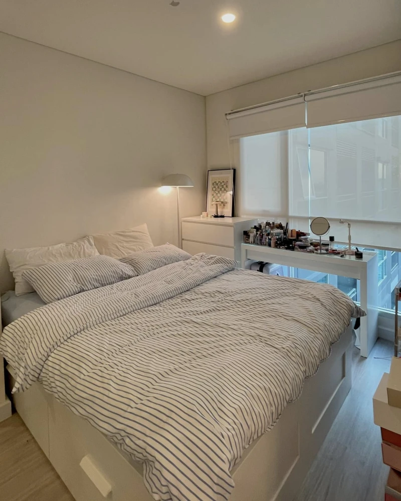 For sale: Lumpini Place Rama 3-Riverside. Beautifully decorated room, very Korean style. Electrical appliances provided. Must reserve.