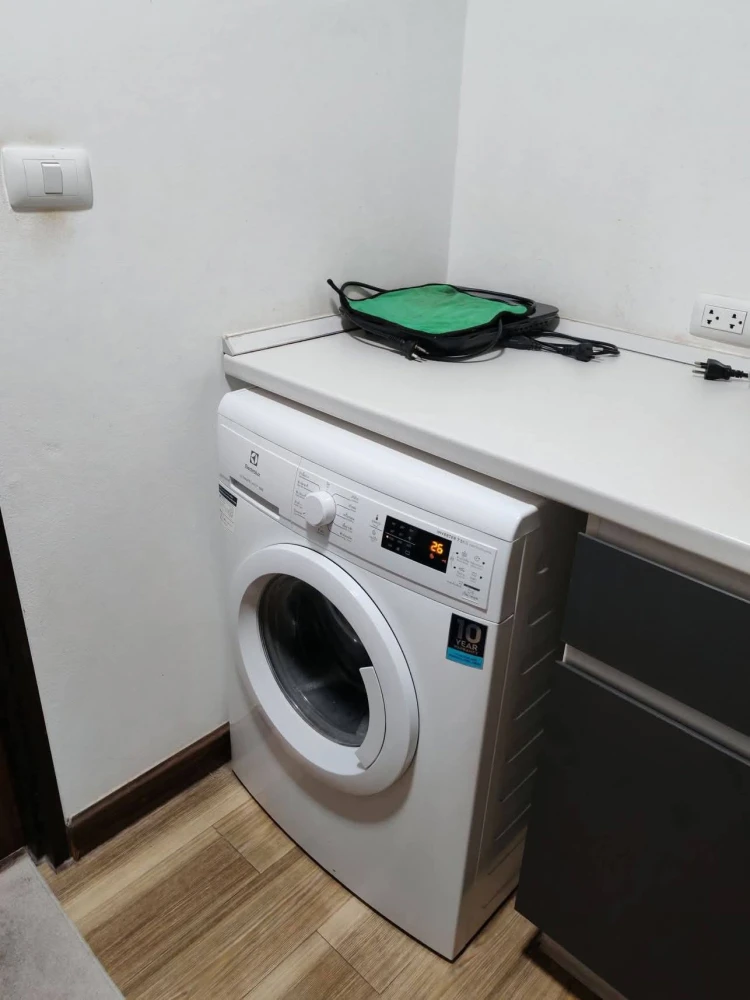 For sale: The Home Depot, ready to move in, furnished + complete electrical appliances, book now before you miss out++