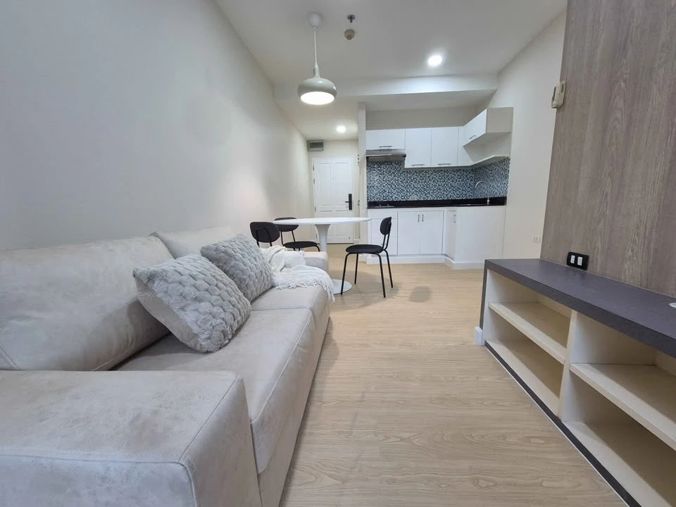 For sale @ CITY Sukhumvit 101/1, spacious room, lots of usable space, beautiful city view, not blocked, good like this, don't miss it.
