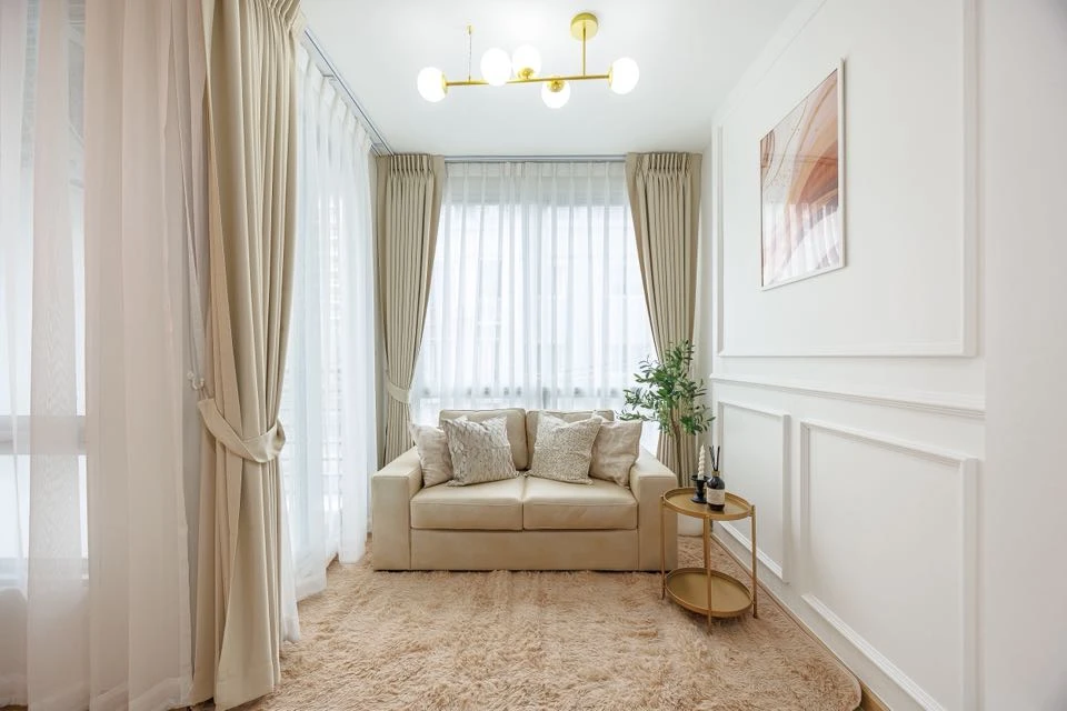 Selling a beautiful condo at City Sukhumvit 101/1. Fully furnished and ready to move in. Just bring your belongings!