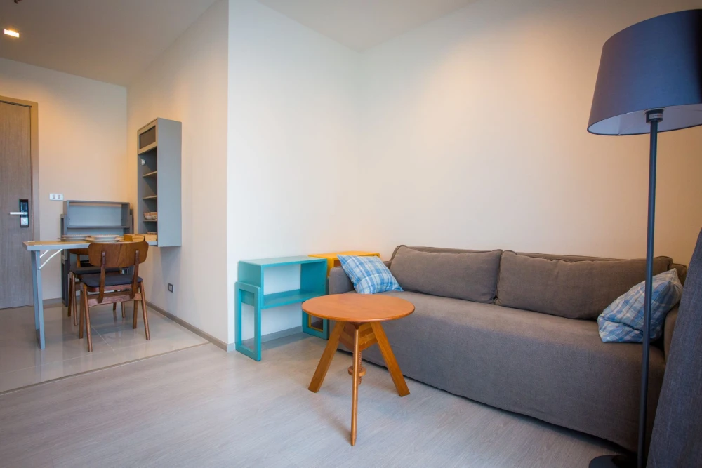 ขาย / เช่า Rhythm Sukhumvit 36 - 38 ชั้น 19ตกแต่งสวย เฟอร์ดีมีครบ พร้อมอยู่