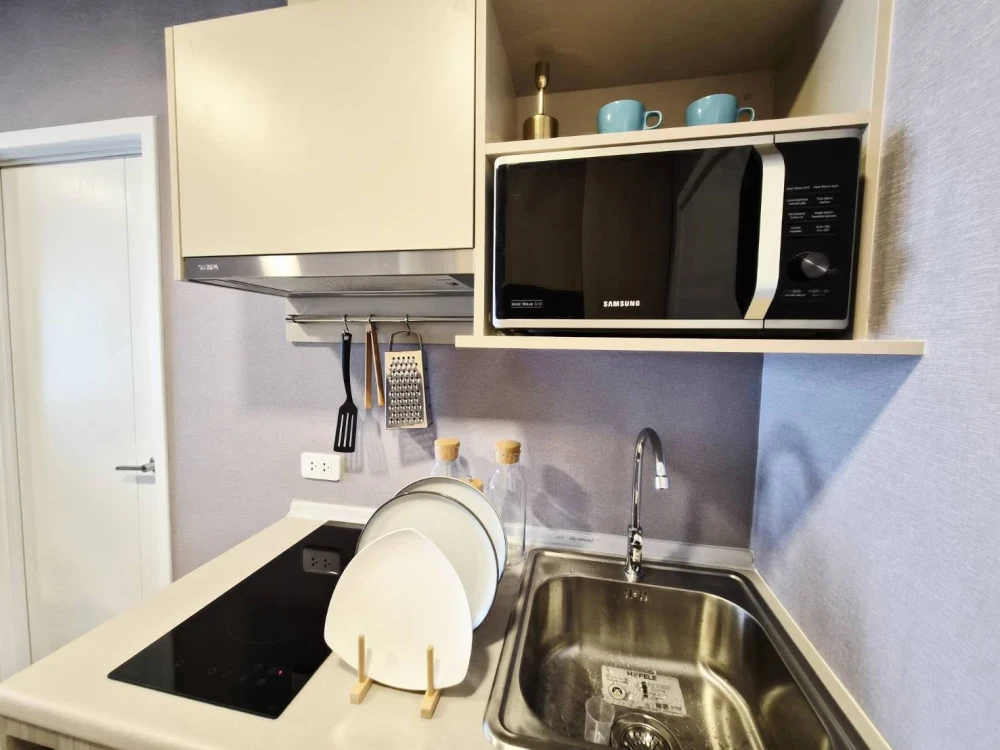 For sale/rent Plum Condo Sukhumvit 62, fully furnished, ready to move in.