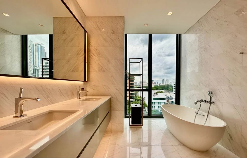 ขาย 2 Bedrooms The Residences at Sindhorn Kempinski Bangkok Hotel ห้องสวยที่สุด ราคาดีที่สุดในตลาด วิวสวน Super Green จองเลย