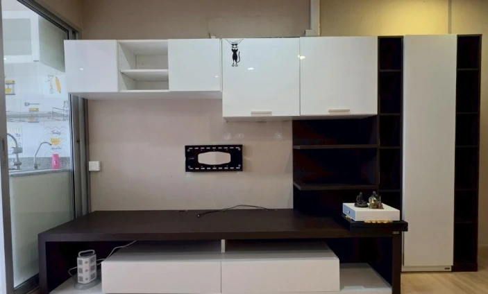 Selling A Plus 2 Rattanathibet, 6th floor. Spacious and airy room. Book now!