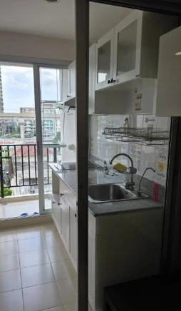 Selling A Plus 2 Rattanathibet, 6th floor. Spacious and airy room. Book now!