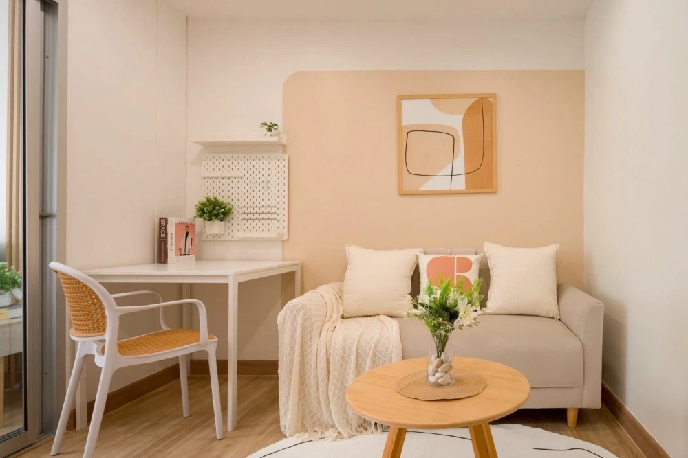 For sale: A Plus 2 Rattanathibet, beautifully decorated room, fully furnished, just bring your bags and move in.