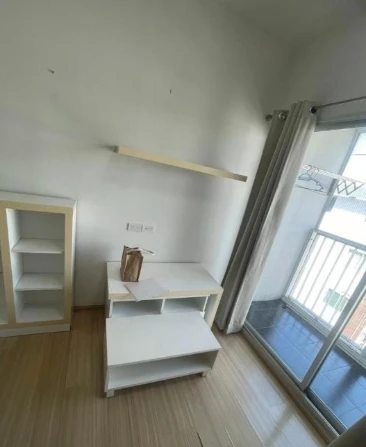 Selling A Space Asoke-Ratchada, 14th floor, fully furnished unit. Ready to move in! Book now!