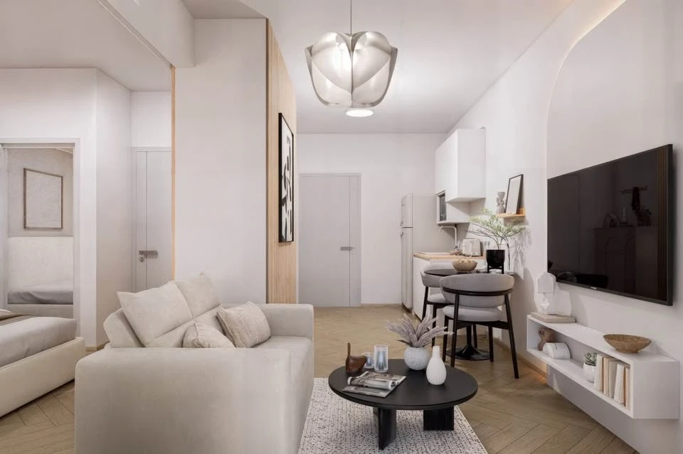 Selling A Space Asoke-Ratchada, a very special unit with pool access and stunning decoration. Don't miss out!