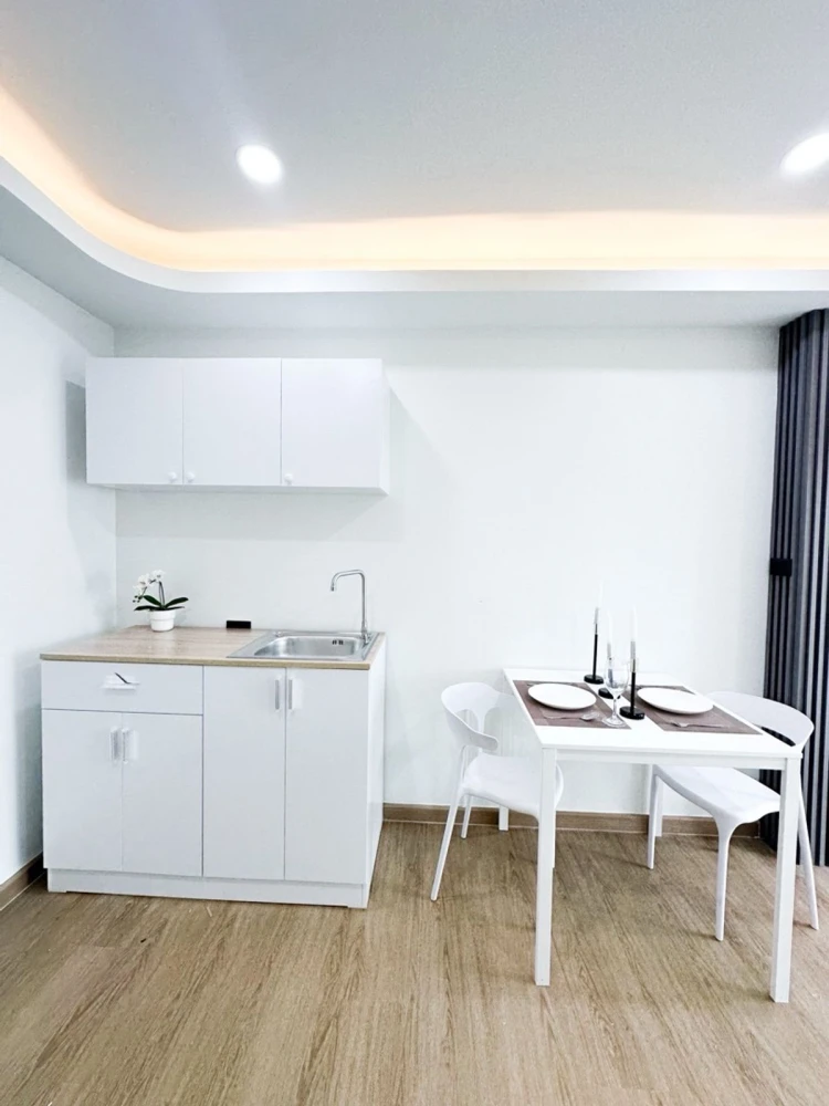 For sale: A space Asoke-Ratchada, beautiful room, stunningly decorated, ready to move in. Interested? Book now. Don't miss out!