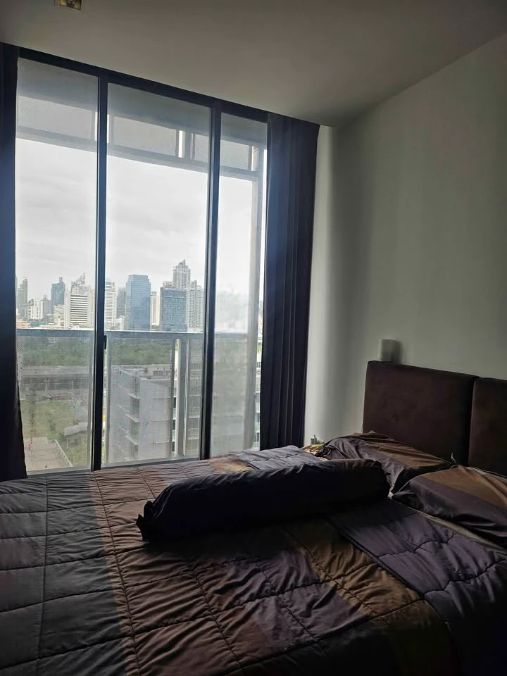 For sale: A Space ID Asoke-Ratchada, beautiful room, city view, fully furnished, ready to move in.
