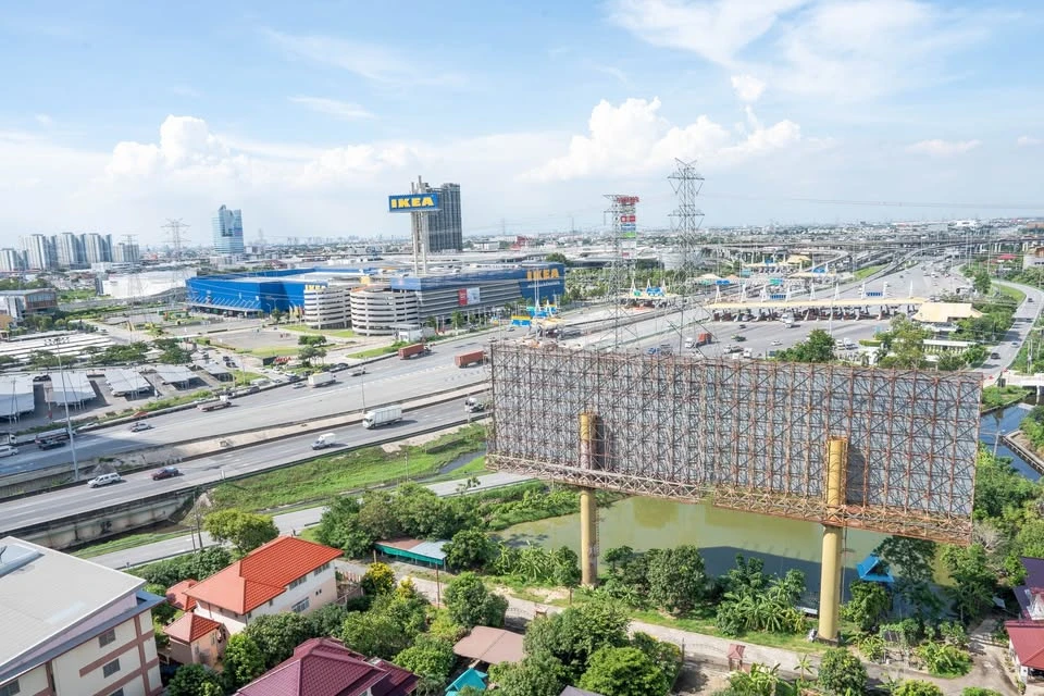 For sale: A Space ME Bangna, Mega Bangna view, north facing, beautifully decorated room in bright tones, waterproof SPC flooring, premium grade paint,