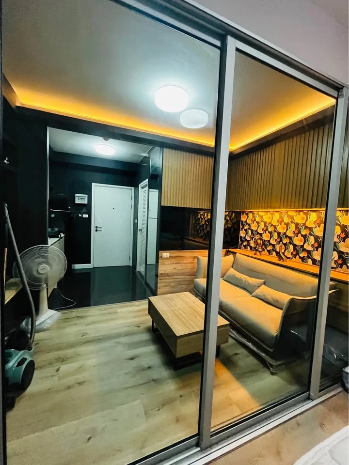 For sale: a space ME Bangna, beautifully decorated room with built-in furniture, perfect for those who don't like crowds and want privacy. Reserve now