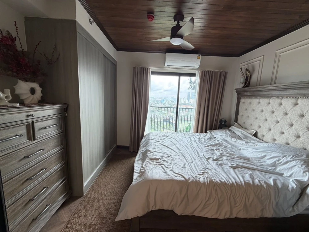 Selling 2 ready-to-move-in A Space Mega units. Fully furnished with appliances. Book now!