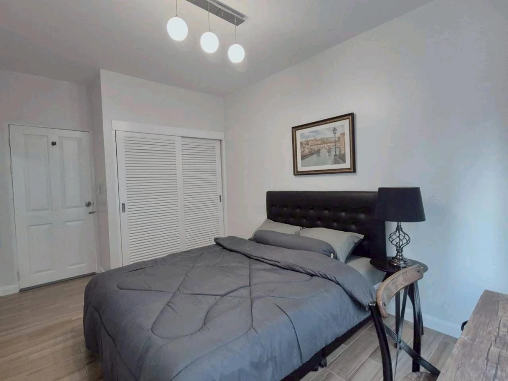 Selling A Space Play Ratchada-Sutthisarn condo, fully furnished and ready to move in. Book now!