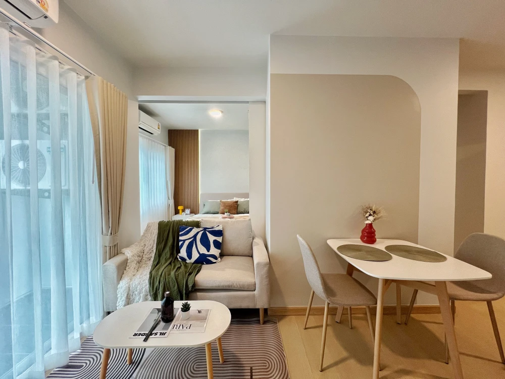 For sale: A Space Sukhumvit 77, nice room with furniture, book now.