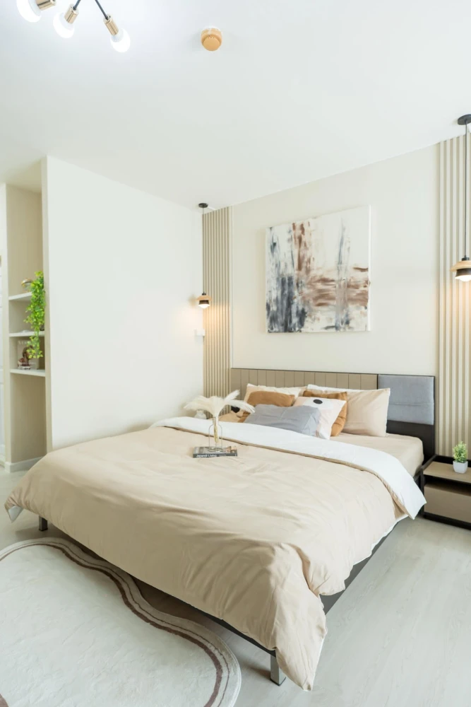 Selling A Space Sukhumvit 77, studio room, 1 bathroom, fully furnished and equipped with appliances, ready to move in.