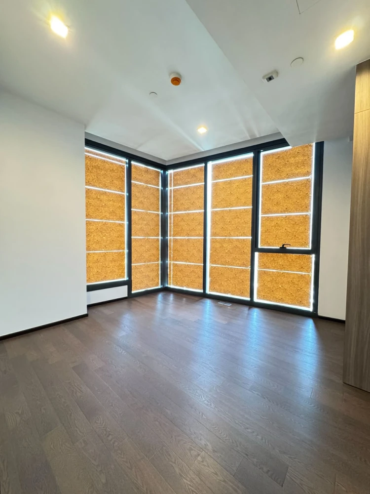 Selling AESTIQ Thonglor, 50 sq m unit on the 19th floor. Luxurious and very private common areas. Book now!