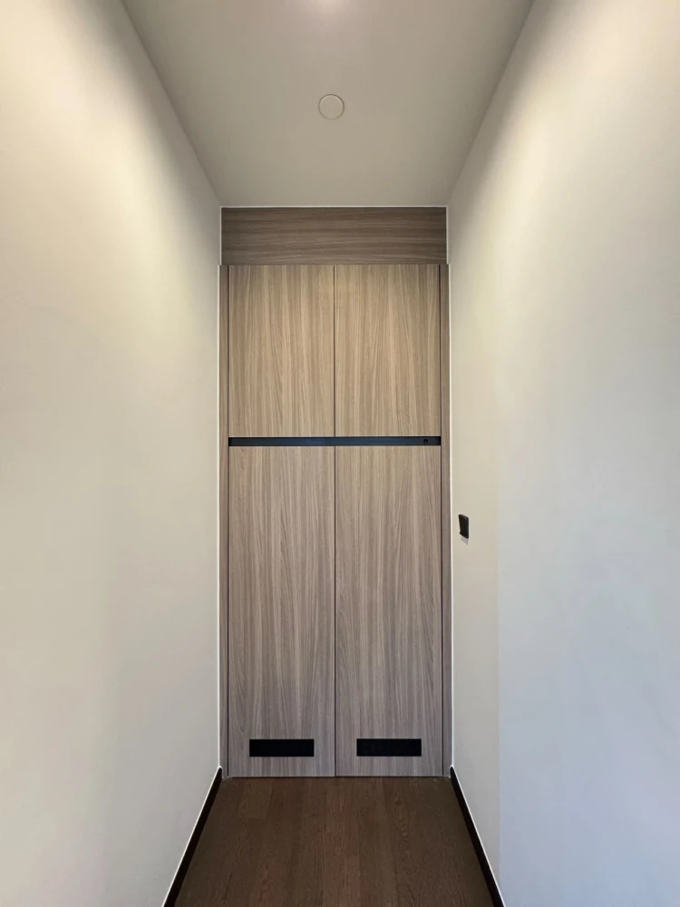 Selling AESTIQ Thonglor, 50 sq m unit on the 19th floor. Luxurious and very private common areas. Book now!