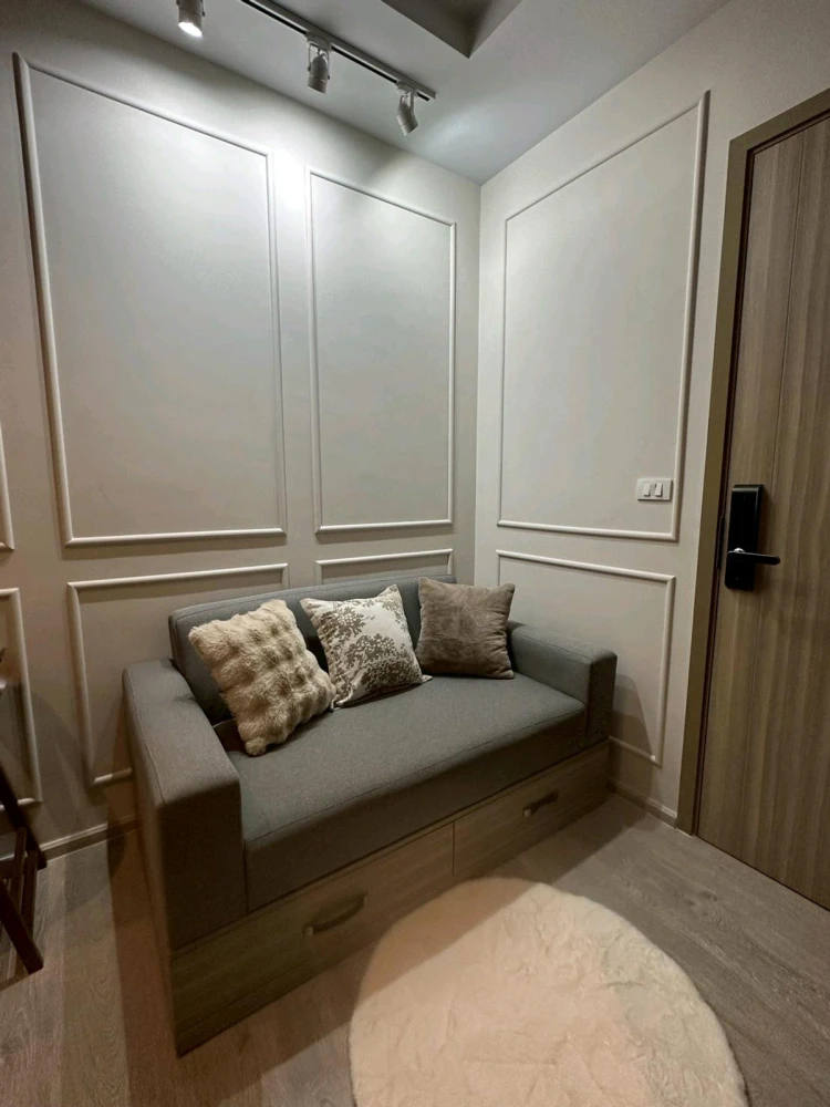 Selling Altitude Unicorn Sathorn - Tha Phra, 25th floor. High floor, beautiful view, fully furnished. Book now!