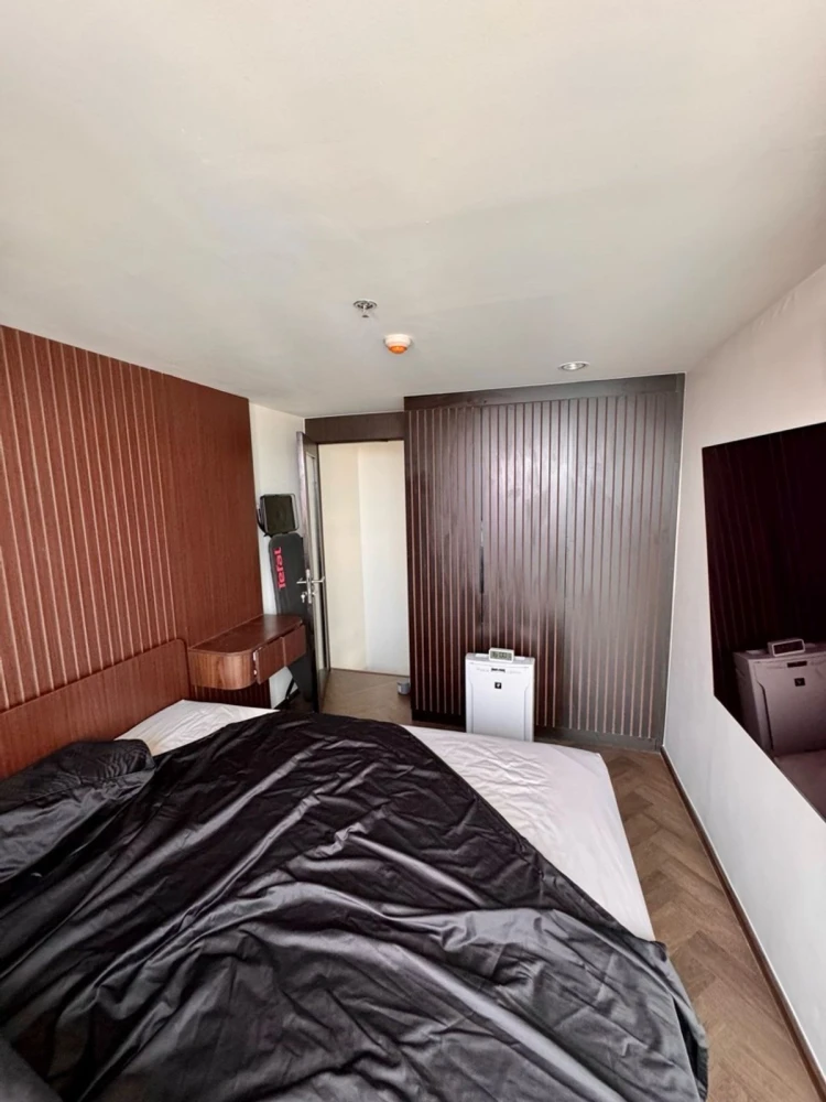 Altitude Unicorn Sathorn - Tha Phra for sale, nice room, fully furnished, hurry and reserve now!