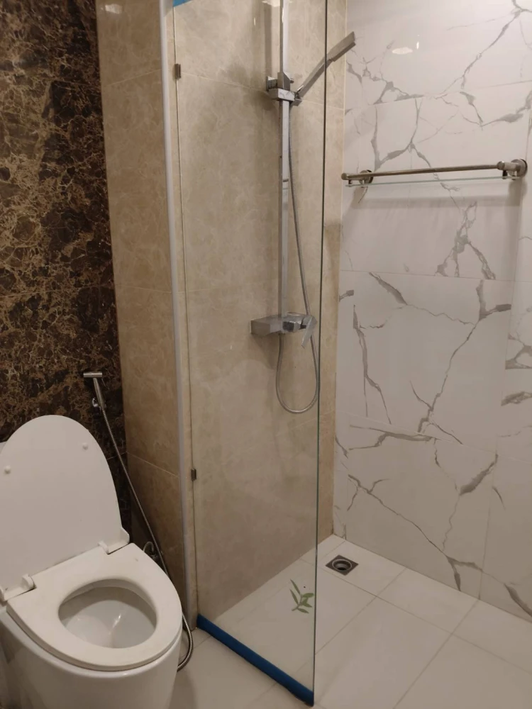 Arcadia Beach Resort for sale, nice rooms, lots of usable space, good location, convenient transportation, beautiful view, hurry and reserve now!