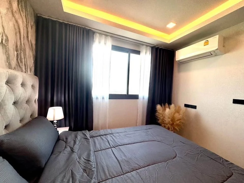 Arcadia Millennium Tower for sale, 30th floor, panoramic city view, fully furnished, nice to live in, reserve now.