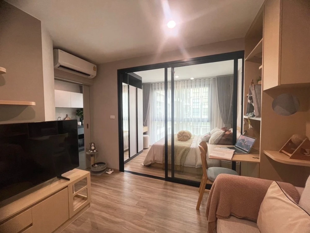 For sale: ARLO LASALLE 17, beautiful room, fully furnished, ready to move in, reserve now, don't wait, hurry!